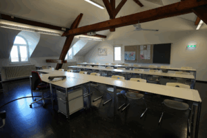 Die Berufsfachschule des Detailhandels in Bern