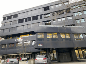 Die Firma heißt Computerschule Bern AG