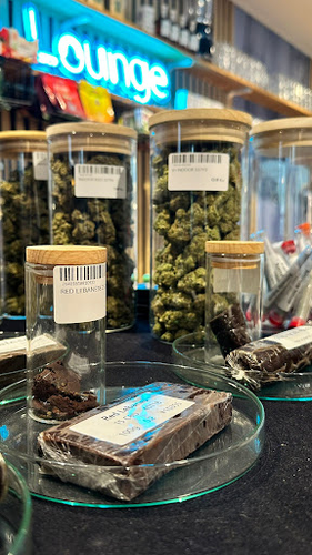 One Cbd Shop Cannabis Shop & Smoking Lounge